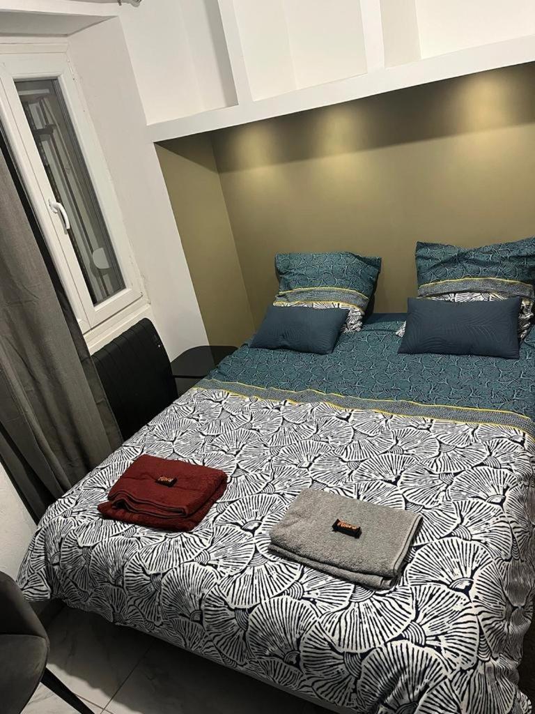 Charmant Studio Dans Maison Apartment Sarcelles Exterior foto