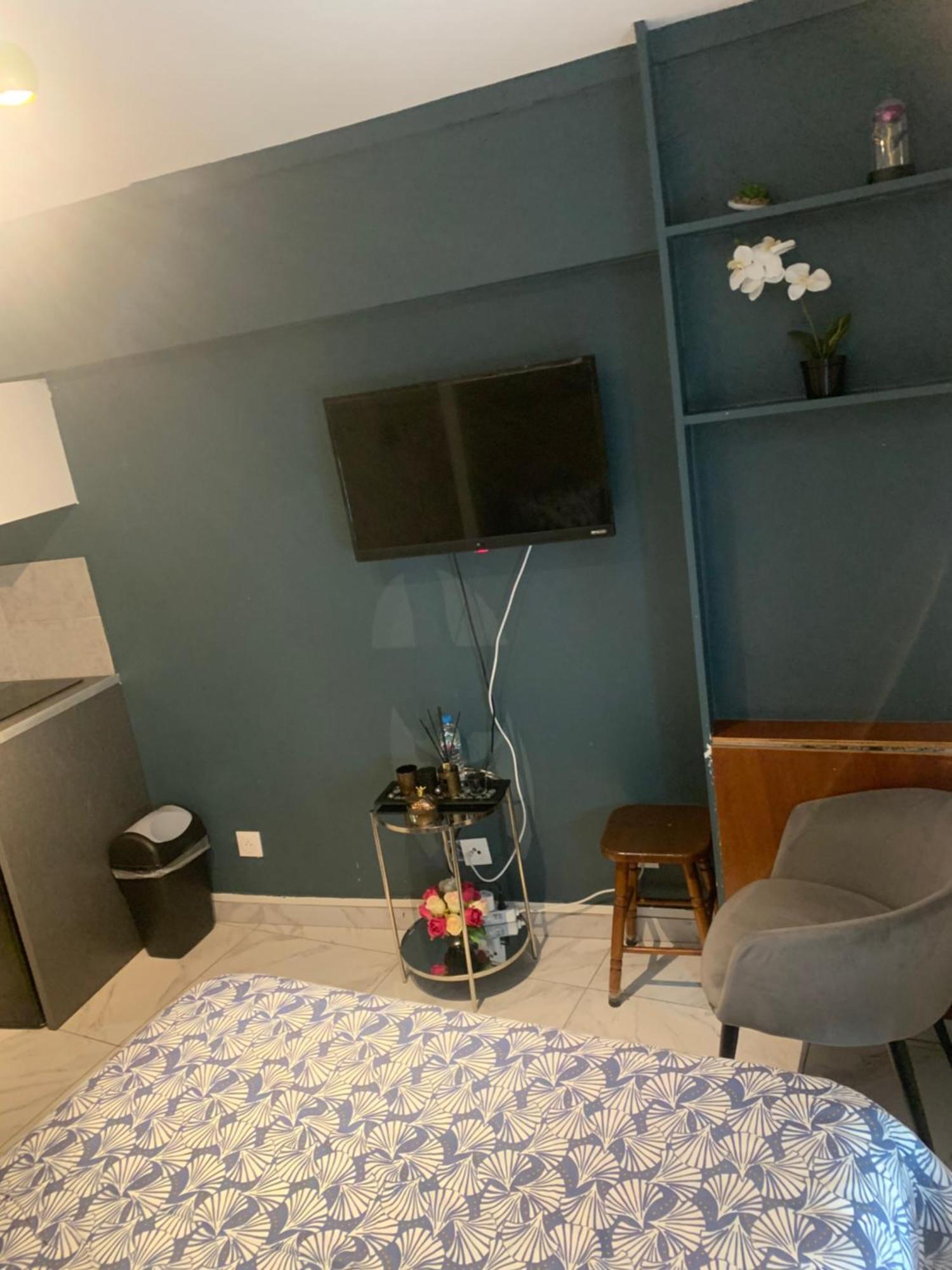 Charmant Studio Dans Maison Apartment Sarcelles Exterior foto